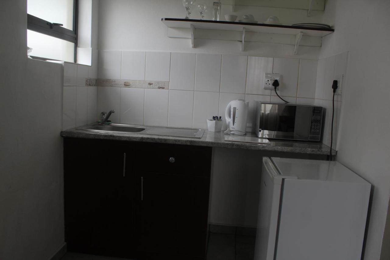 The Anne Guest House Maseru Esterno foto