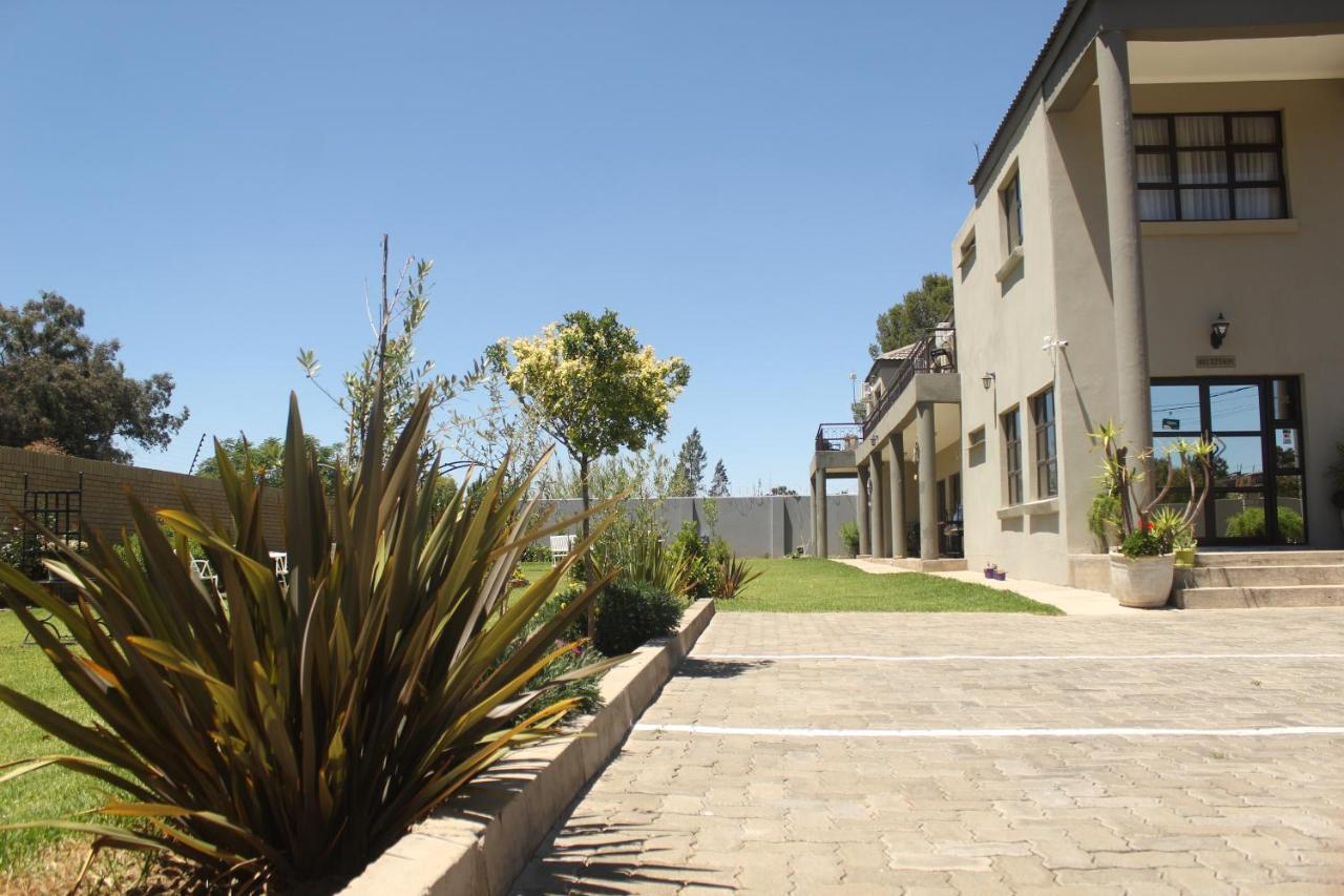 The Anne Guest House Maseru Esterno foto